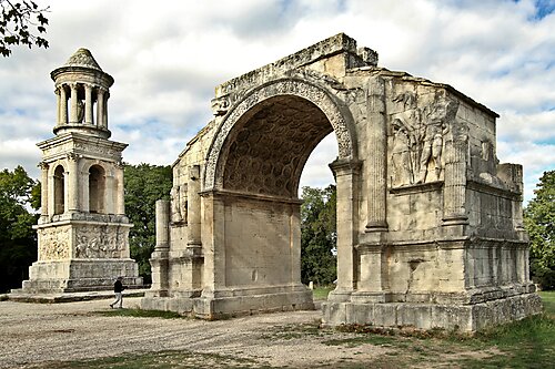 Les Antiques de Glanum